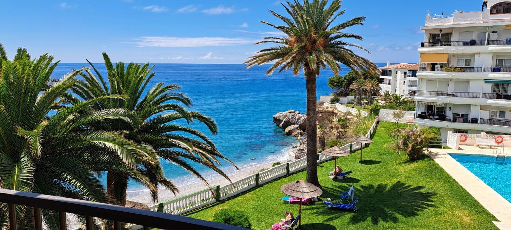 Apartamento Acapulco Playa Beautiful Seaview Nerja Exterior foto